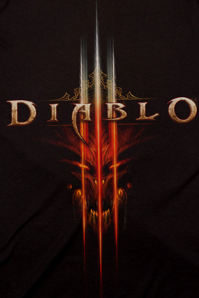 Diablo III Face - DiscoAzul.com